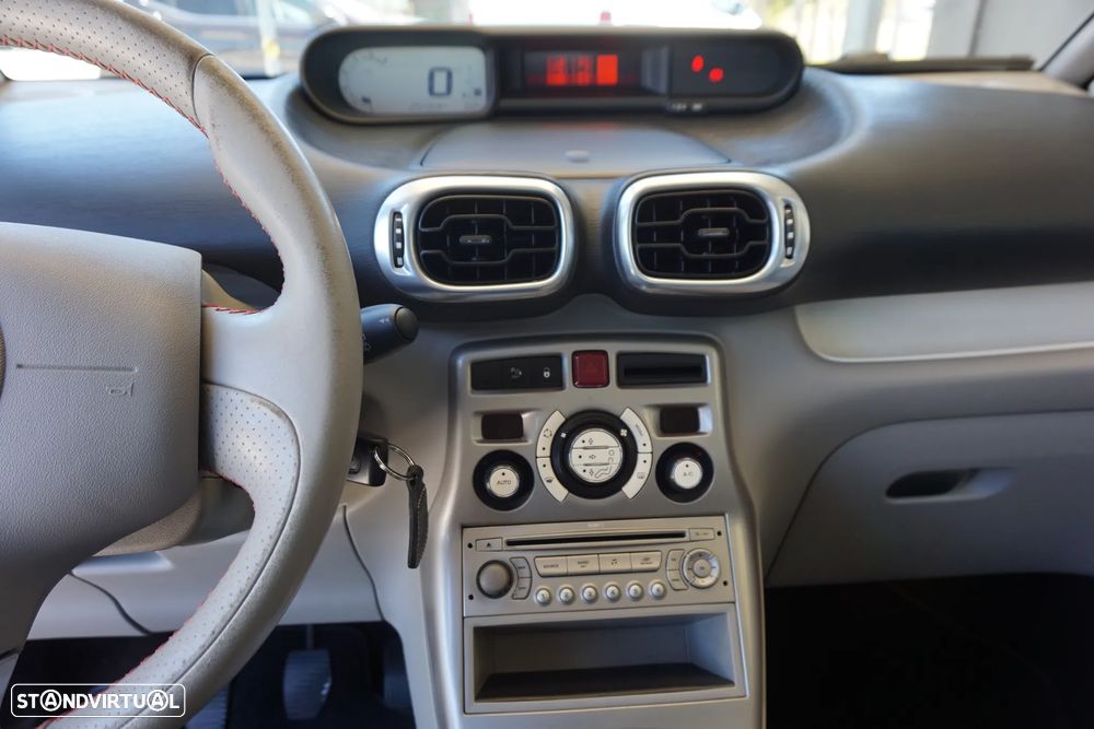 Citroën C3 Picasso 1.6 HDi Exclusive Airdream - 35