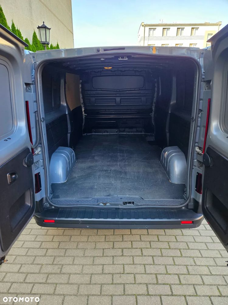 Renault Trafic - 20