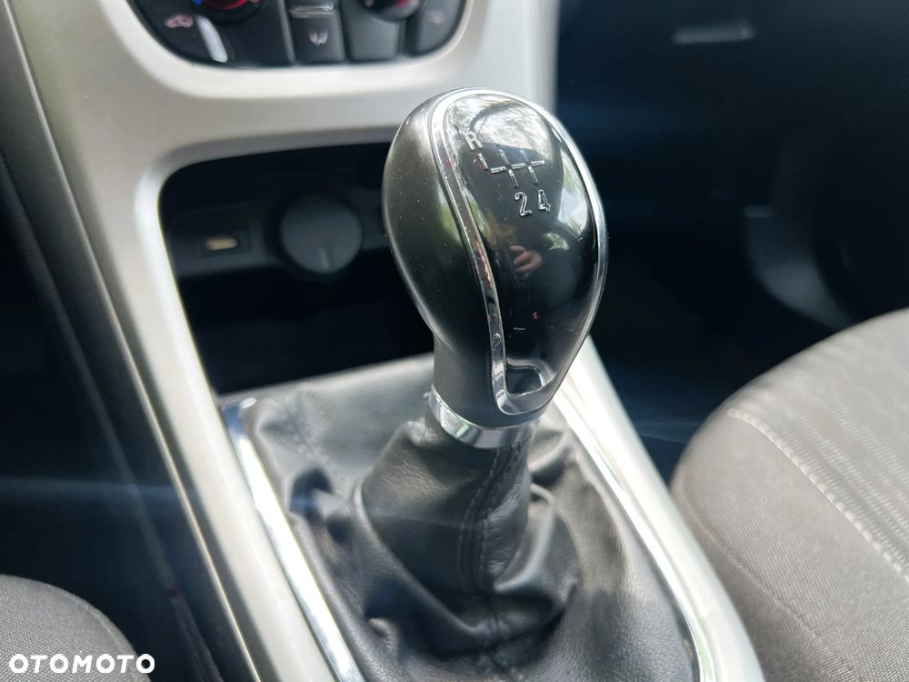 Opel Astra - 24