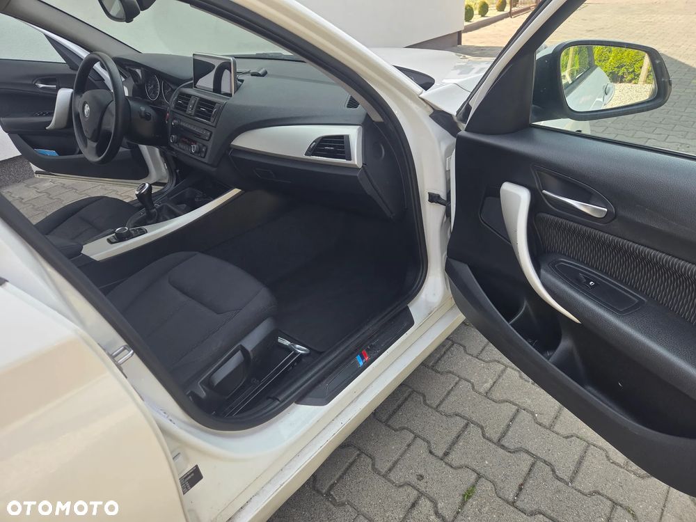 BMW Seria 1 116d Sport Line - 14