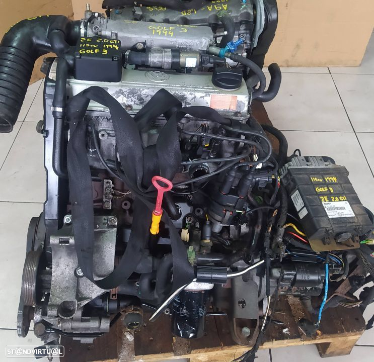 motor vw golf 3 gti 2.0i com 115cv ref: 2E caixa velocidades CHE - 3
