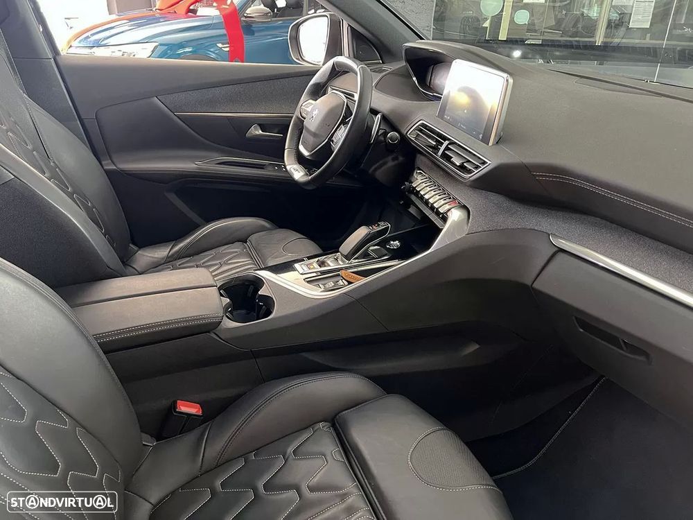 Peugeot 3008 1.6 Hybrid Allure Pack e-EAT8 - 19