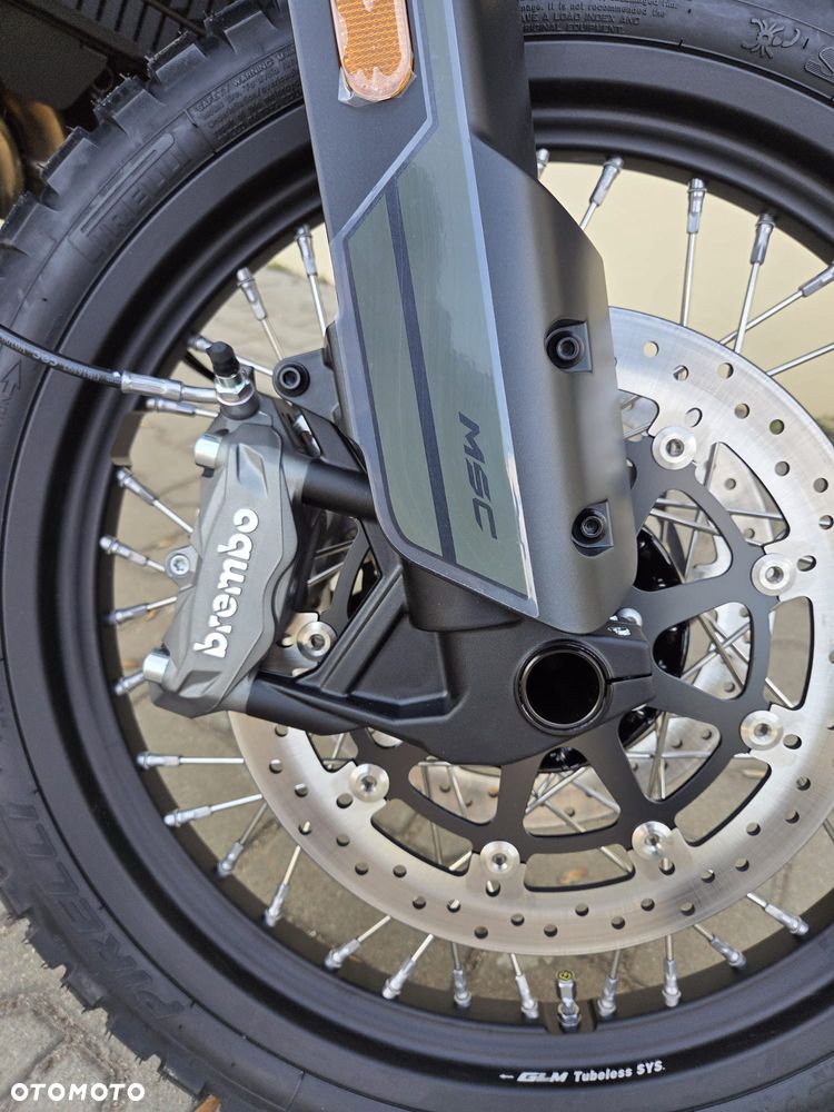 CFMoto 1000 MT-X - 6
