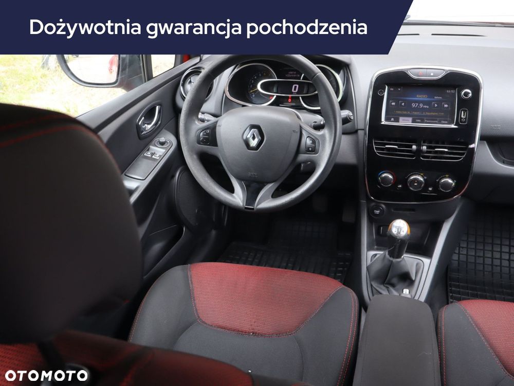Renault Clio - 9
