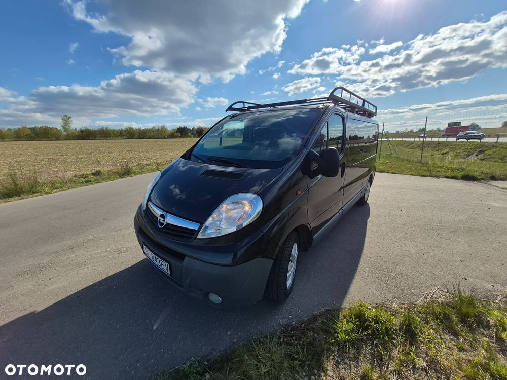 Opel Vivaro - 2