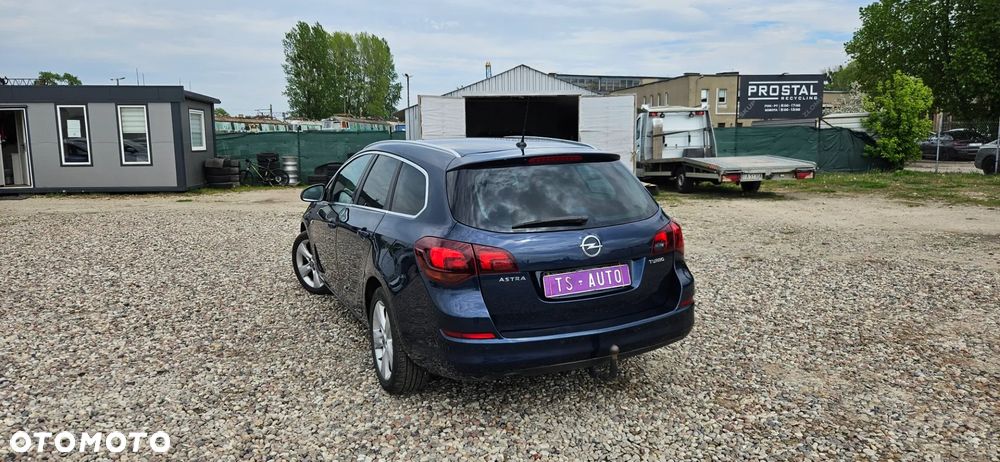 Opel Astra - 9