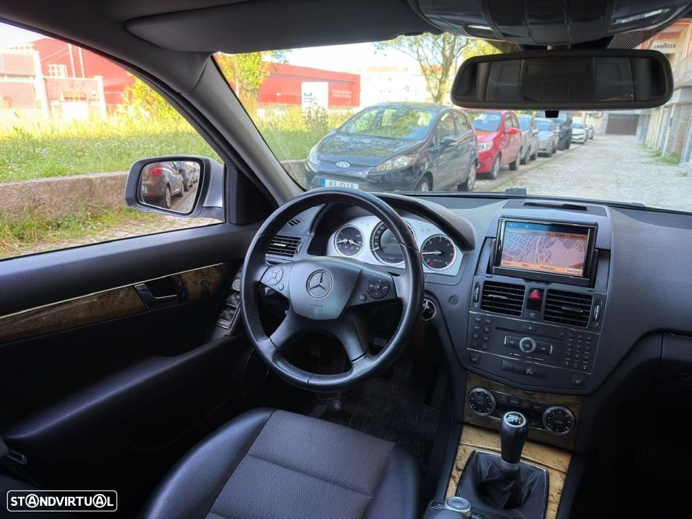 Mercedes-Benz C 220 CDi Avantgarde - 17