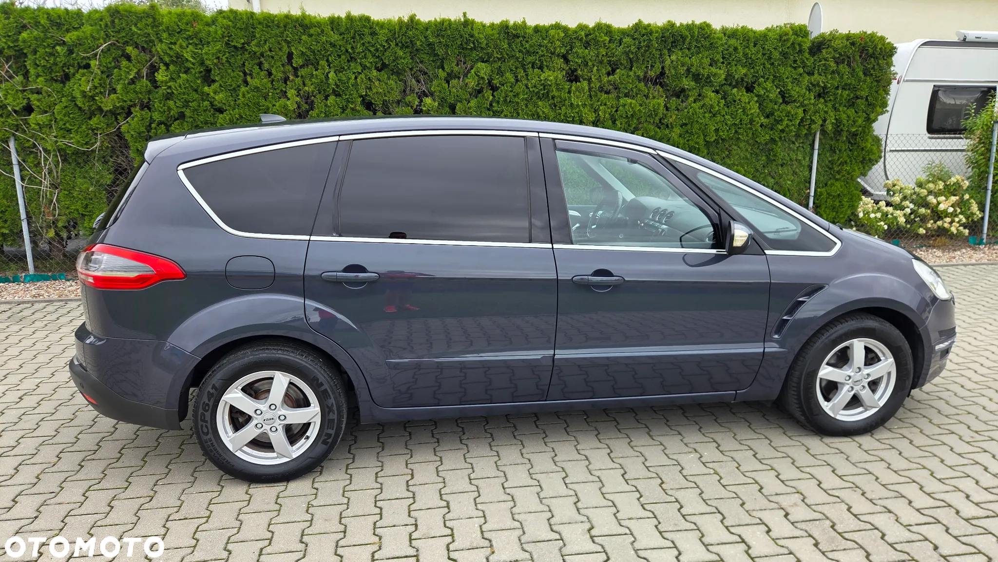 Ford S-Max 2.0 TDCi DPF Titanium - 12