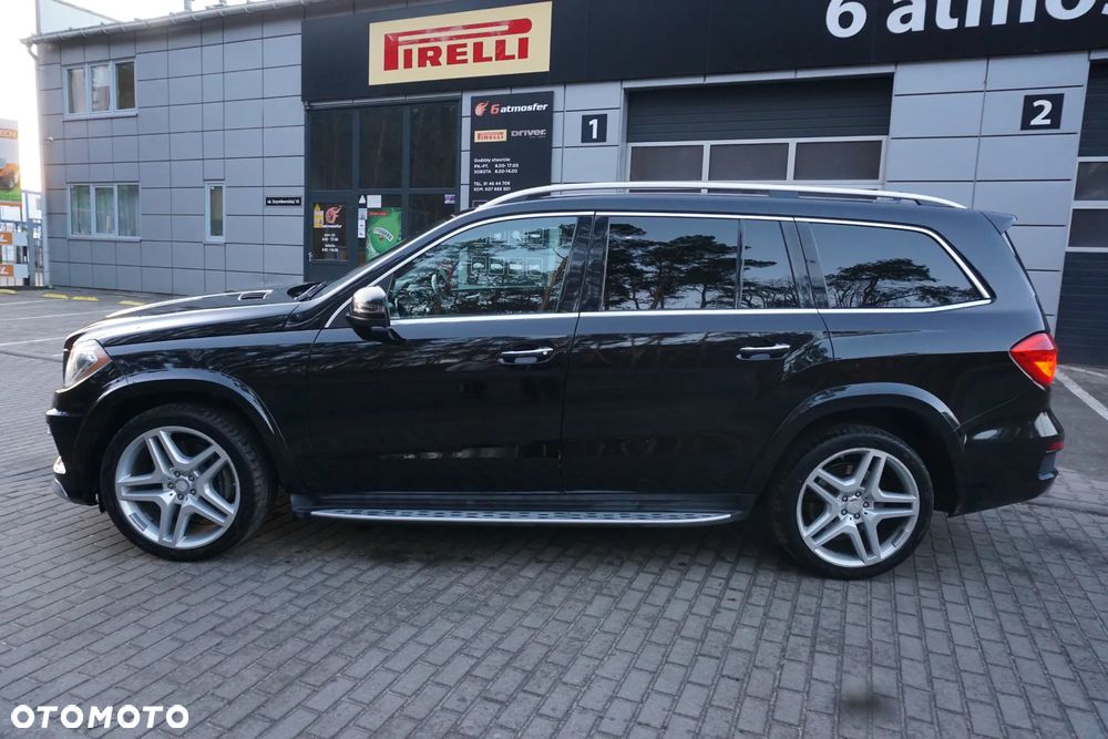Mercedes-Benz GL - 17