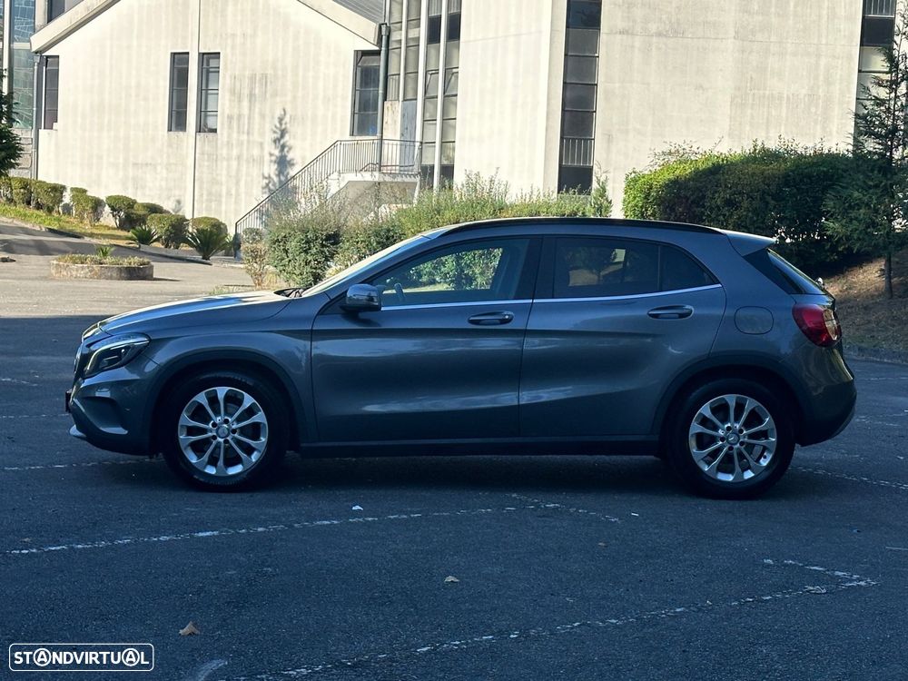 Mercedes-Benz GLA 180 d 7G-DCT Urban - 16