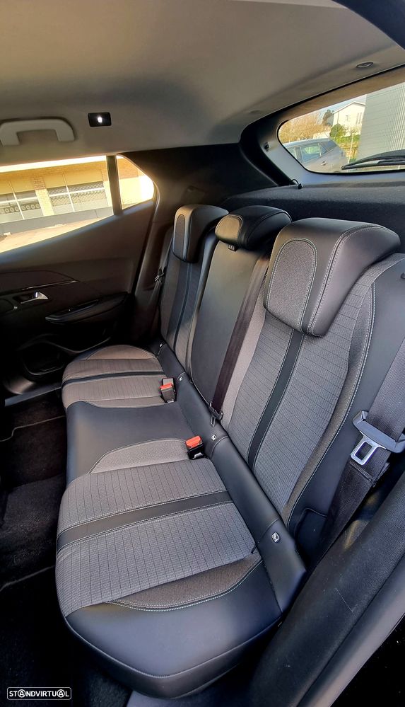 Peugeot 2008 BlueHDi 110 Allure - 8