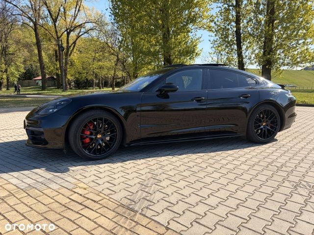 Porsche Panamera GTS - 8