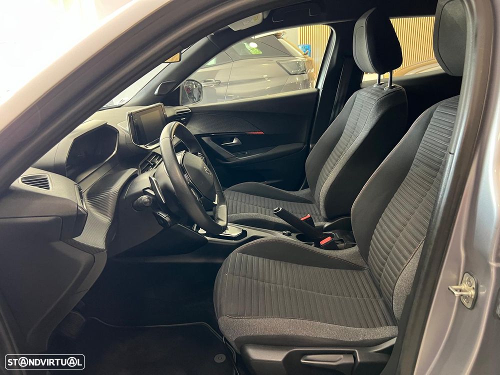 Peugeot 2008 1.5 BlueHDi Active Pack EAT8 - 14