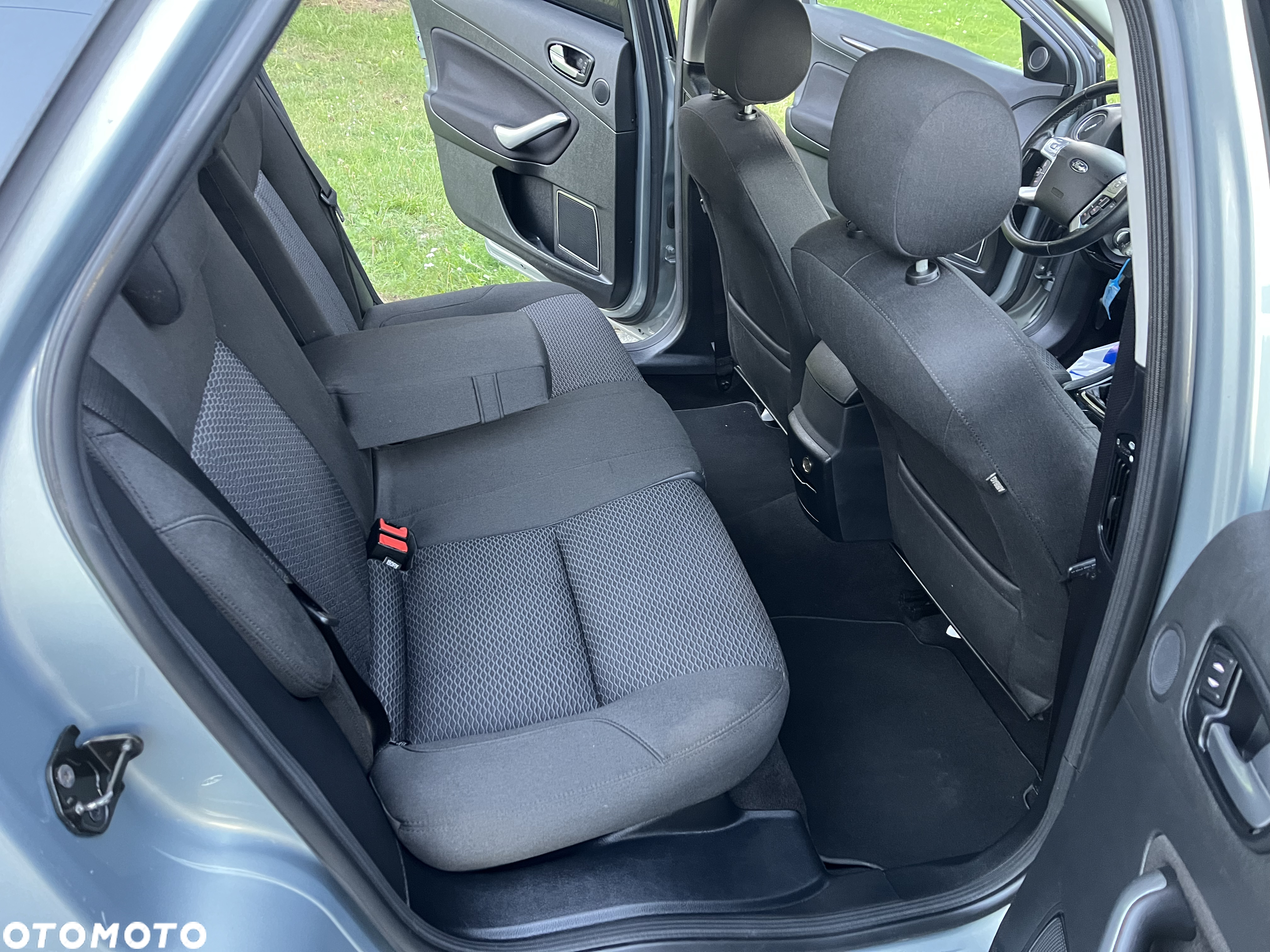 Ford Mondeo 2.0 Ghia - 15