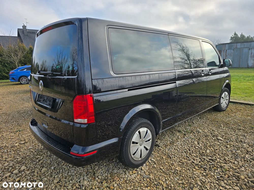 Volkswagen Caravelle 2.0 TDI L2 Comfortline DSG - 4