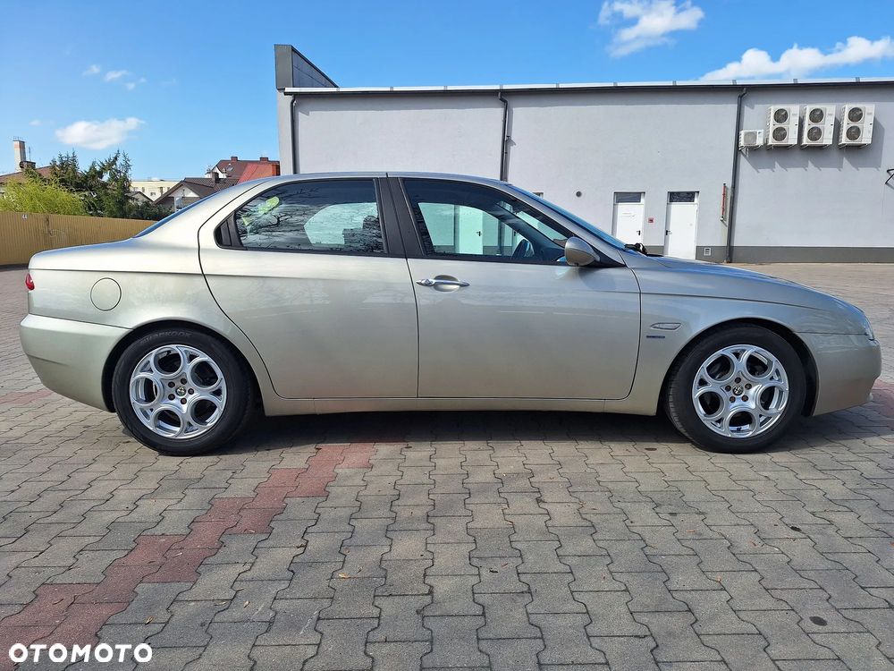 Alfa Romeo 156 2.5 V6 24V Distinctive - 6
