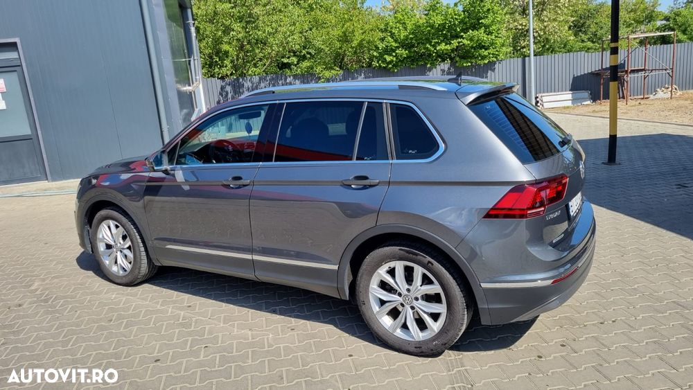 Volkswagen Tiguan - 14
