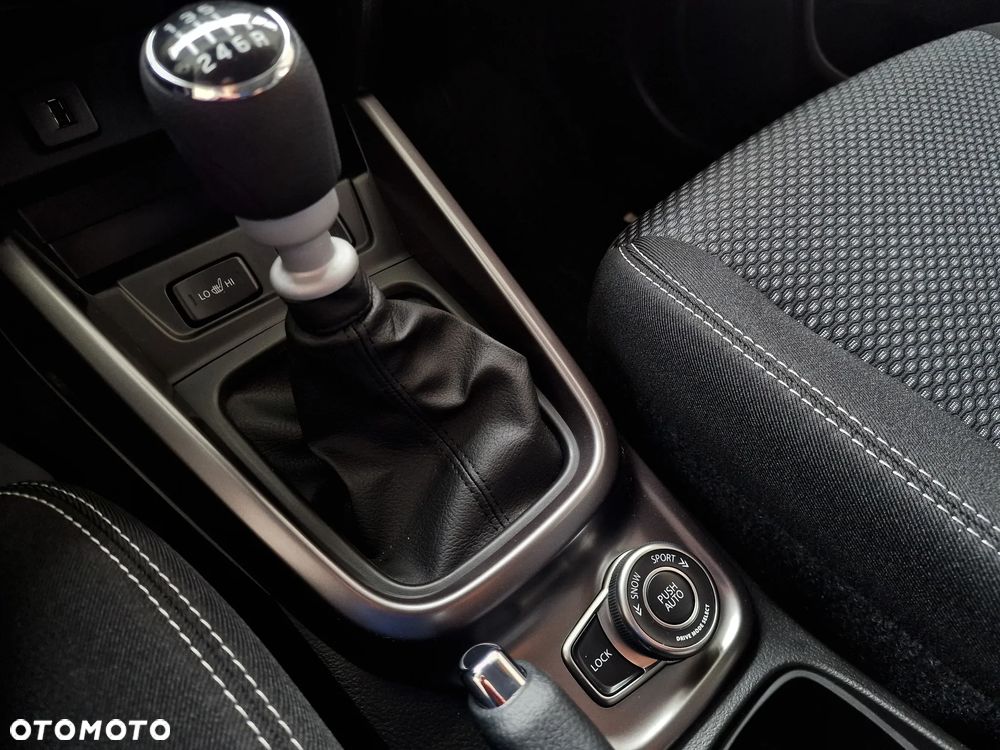 Suzuki Vitara 1.4 Boosterjet mHEV Premium Plus 4WD - 11