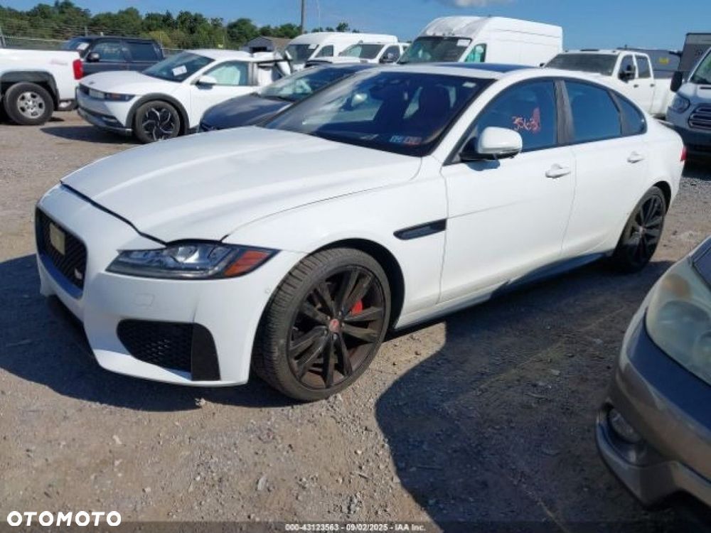 Jaguar XF - 2