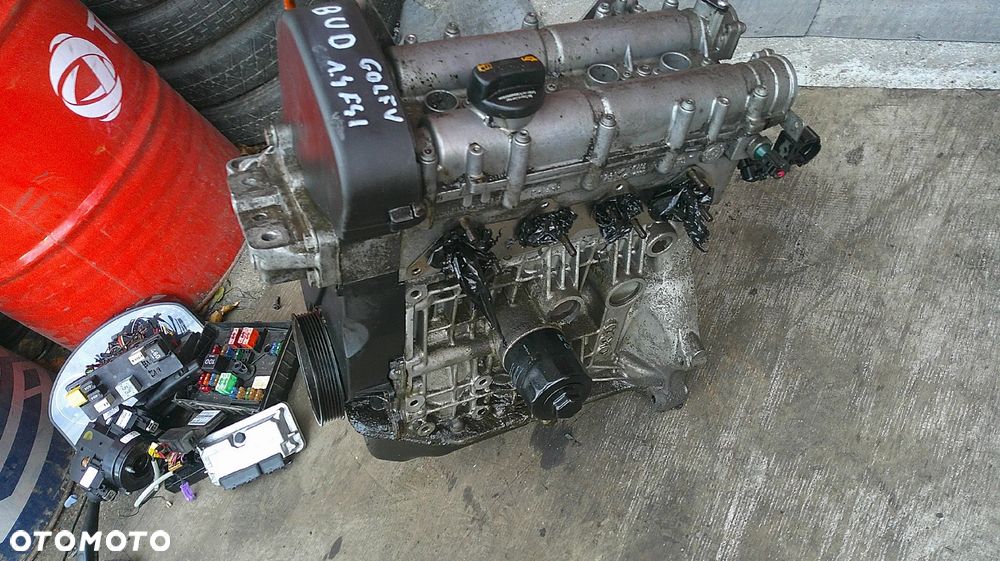 VW GOLF V SILNIK 1.4 16V BUD - 2