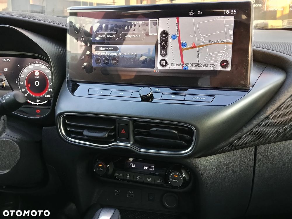 Nissan Juke 1.0 DIG-T N-Connecta DCT - 11