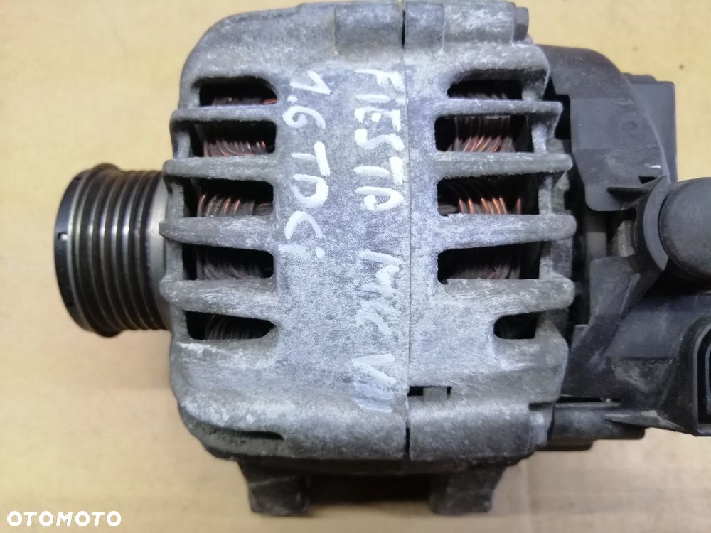 Ford Fiesta MK VII 1.6 TDCi alternator Valeo 120A 8V21-10300-AB - 2