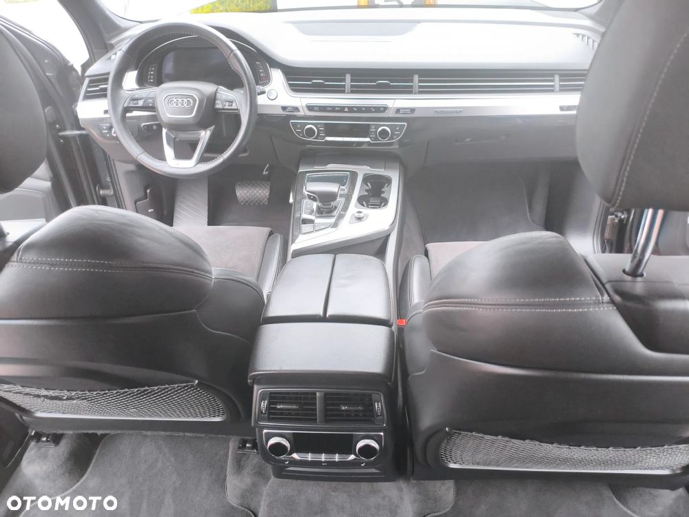 Audi Q7 45 TDI quattro tiptronic S line - 9