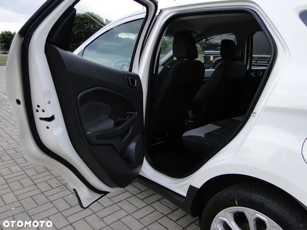 Ford EcoSport 1.0 EcoBoost TITANIUM - 10