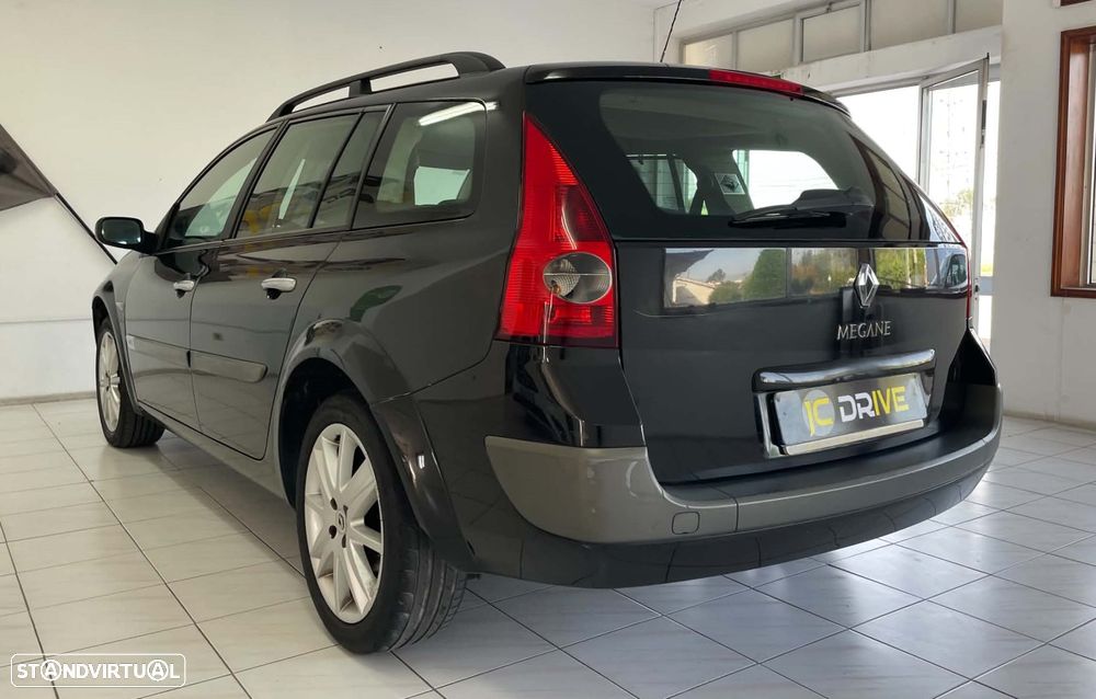 Renault Mégane Break 1.5 dCi Dynamique - 5