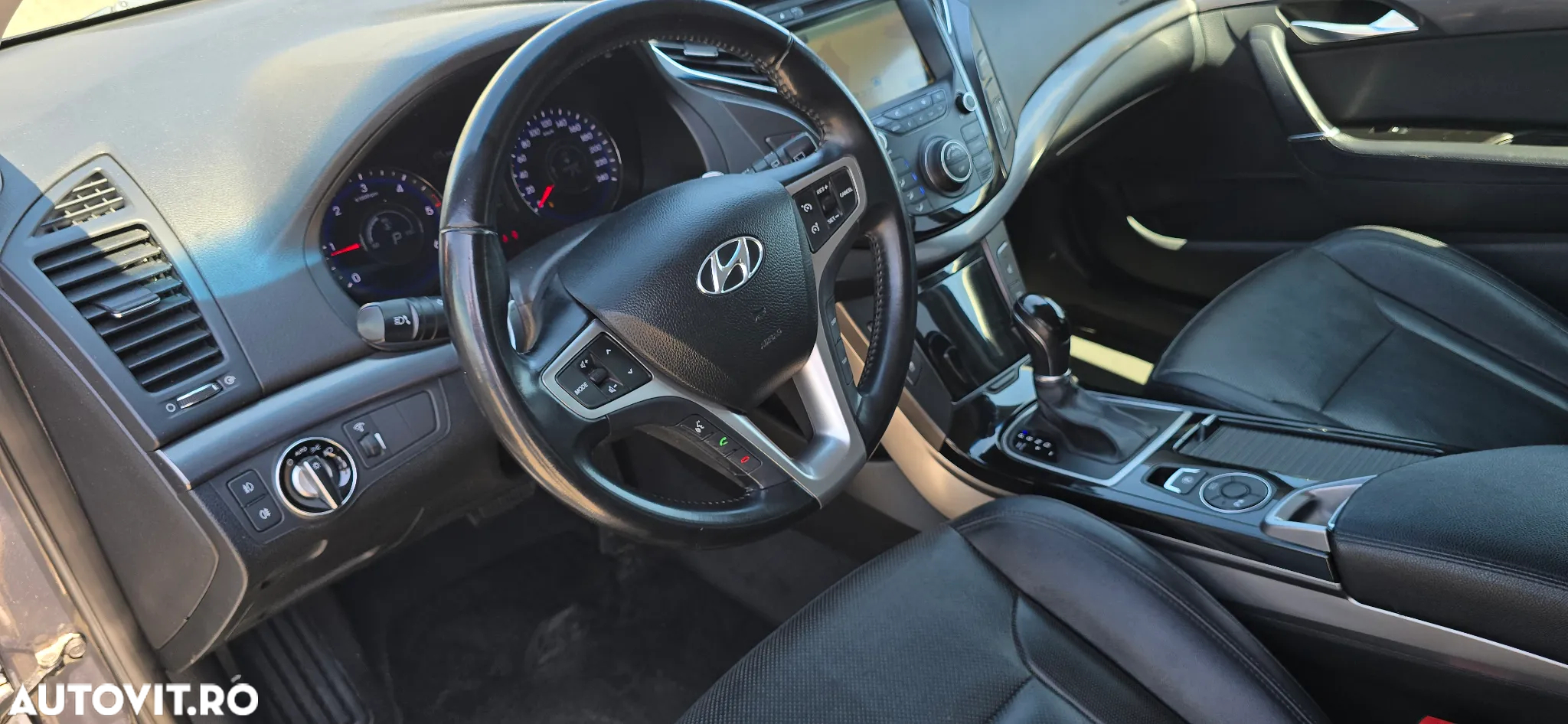 Hyundai i40 Kombi 1.7 CRDi DCT Premium - 17