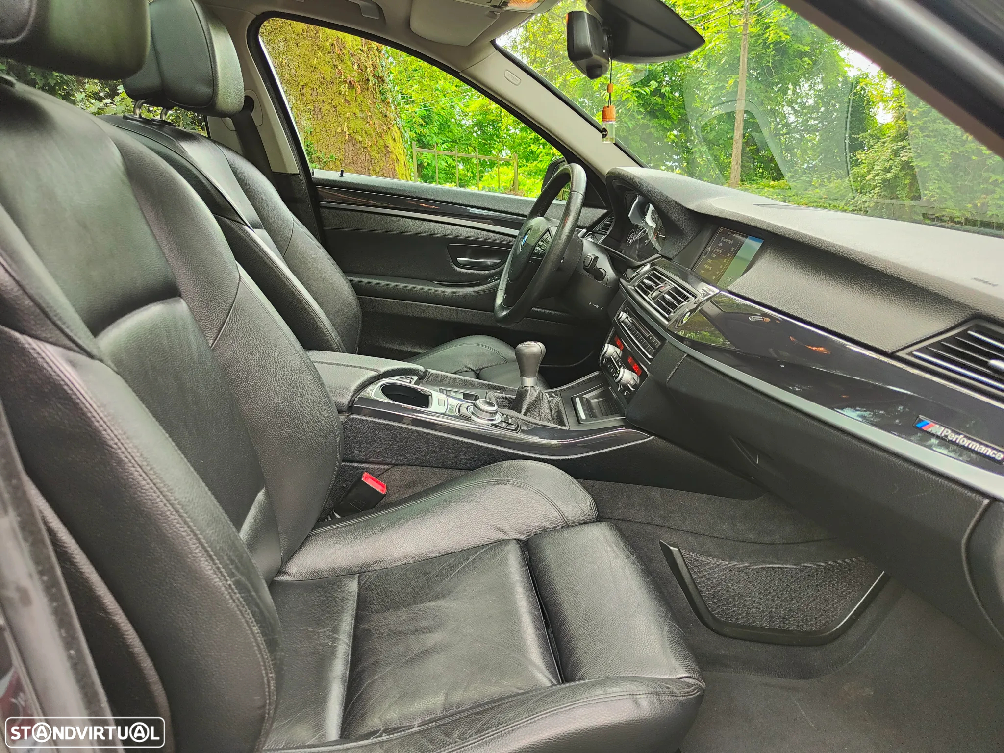 BMW 525 d Pack M - 5