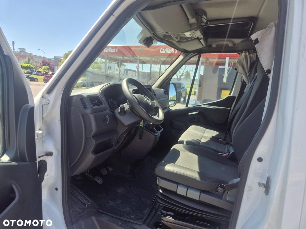 Renault Master - 10