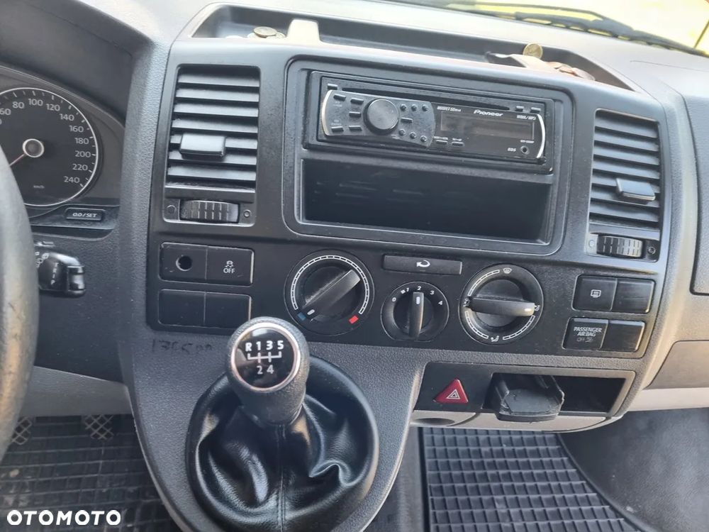 Volkswagen Transporte T5 - 8