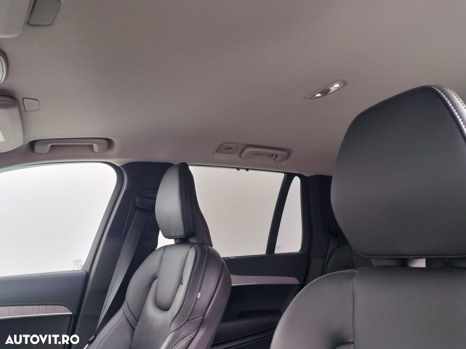 Volvo XC 90 - 17