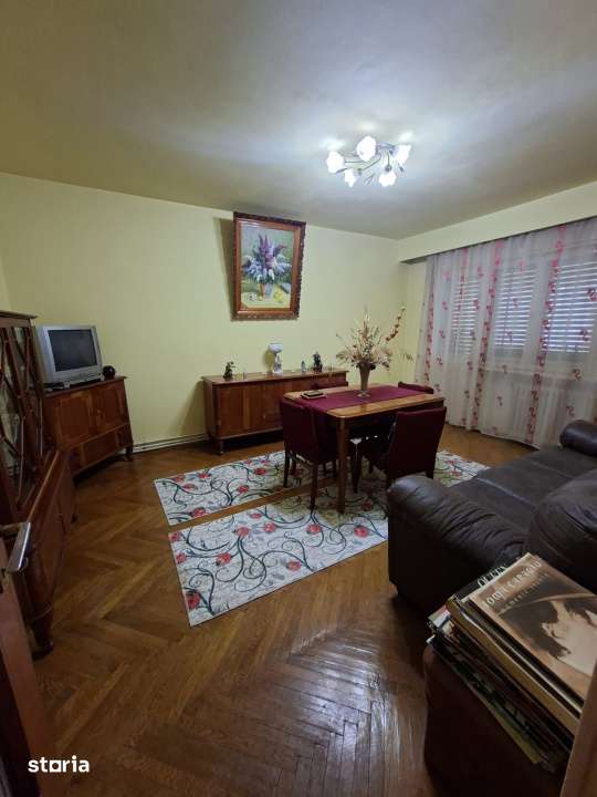 Apartament 4 camere, et. 1,  100 mp utili, strada Moldovei - Imagine principală: 2/10