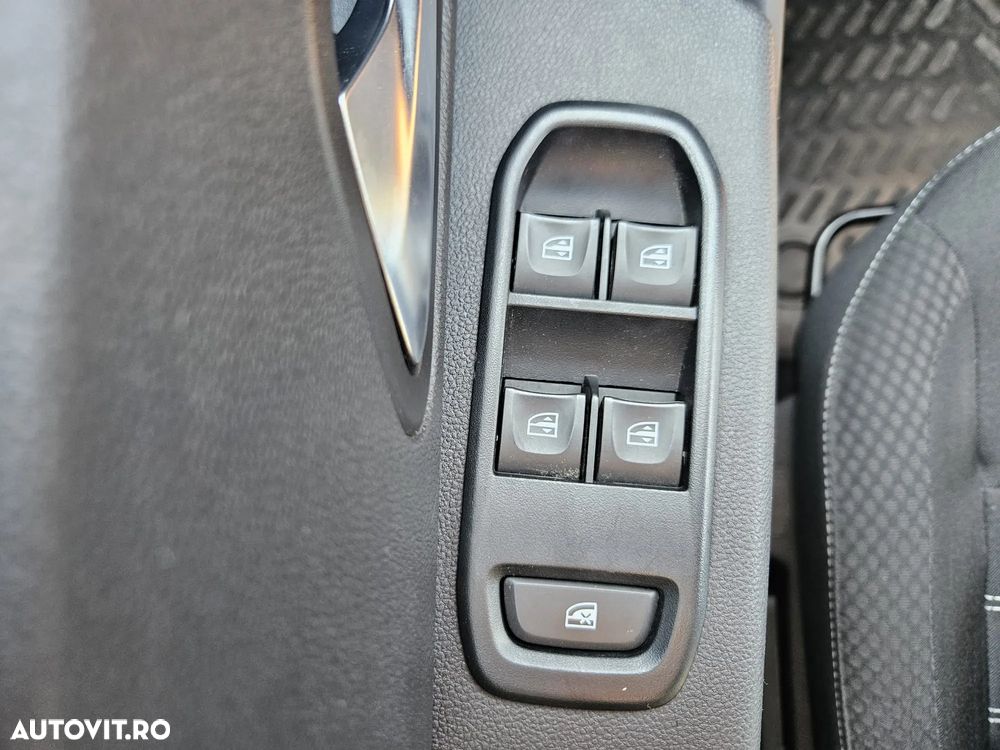 Dacia Duster Blue dCi 115 4WD Comfort - 13