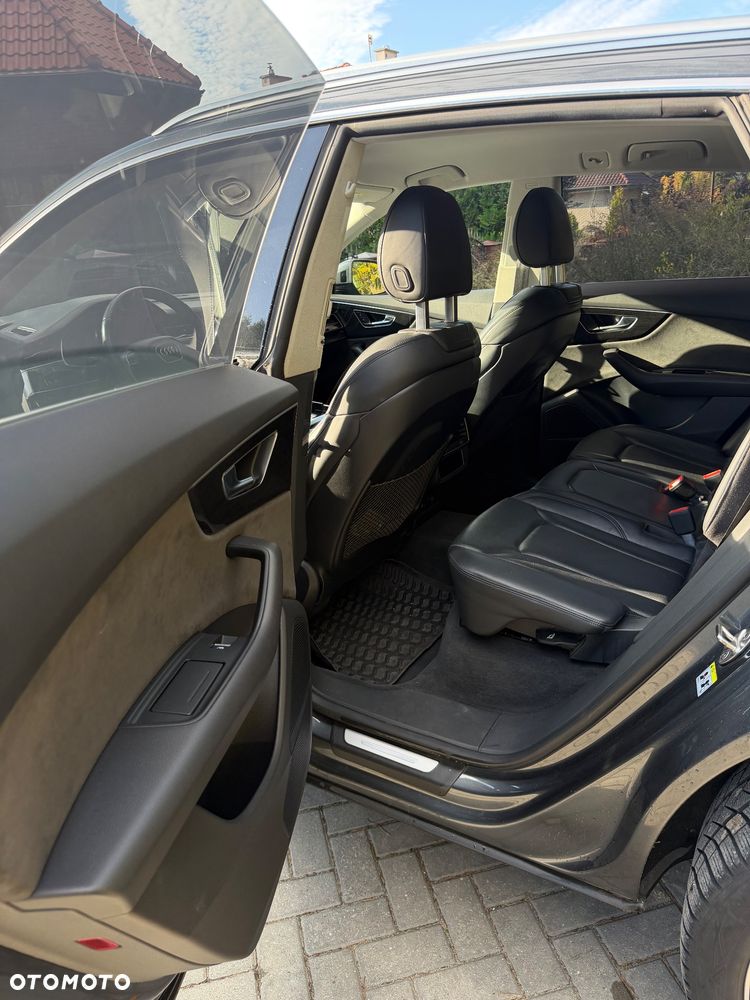 Audi Q8 50 TDI mHEV Quattro Tiptronic - 11