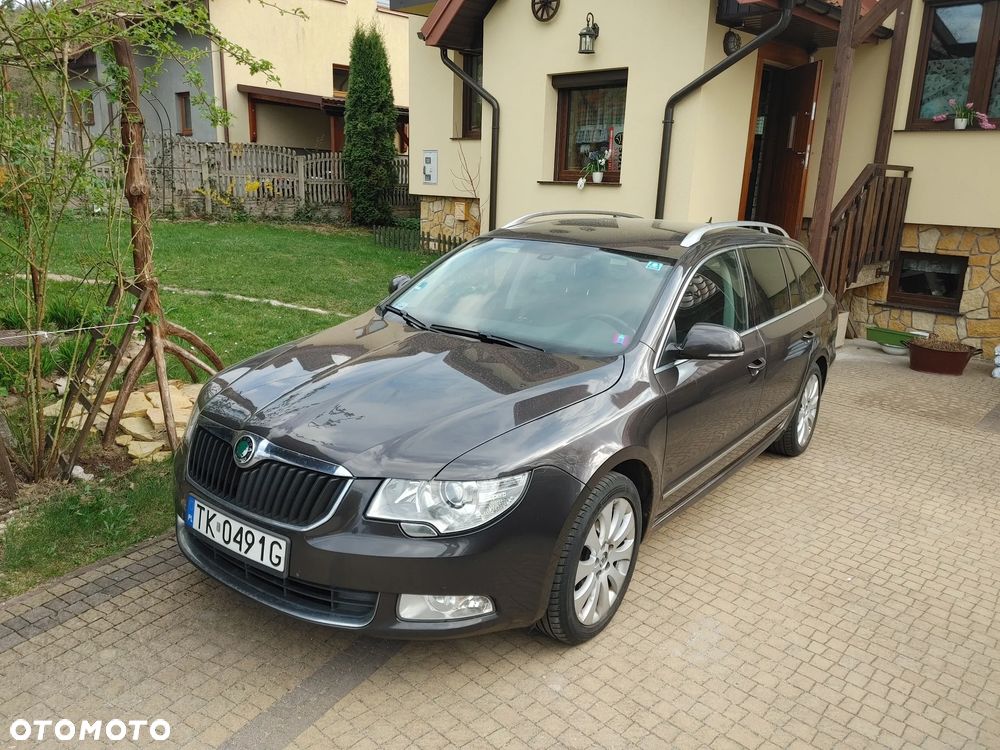 Skoda Superb 2.0 TDI Elegance - 1