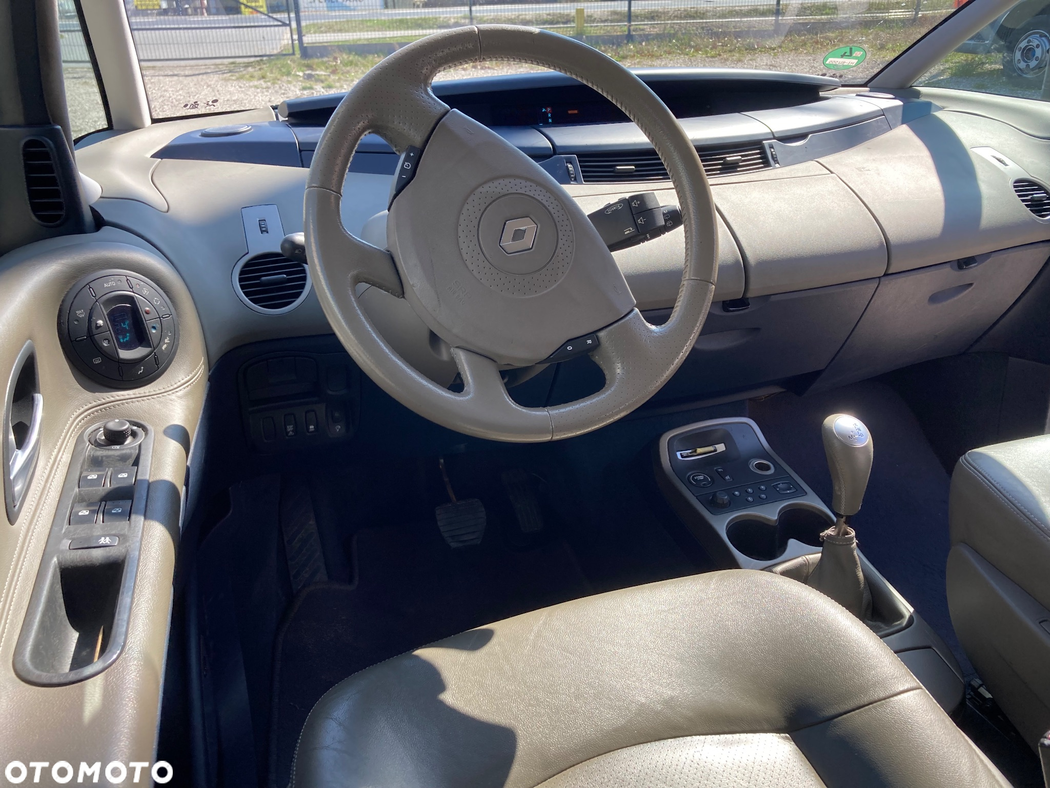Renault Grand Espace - 18