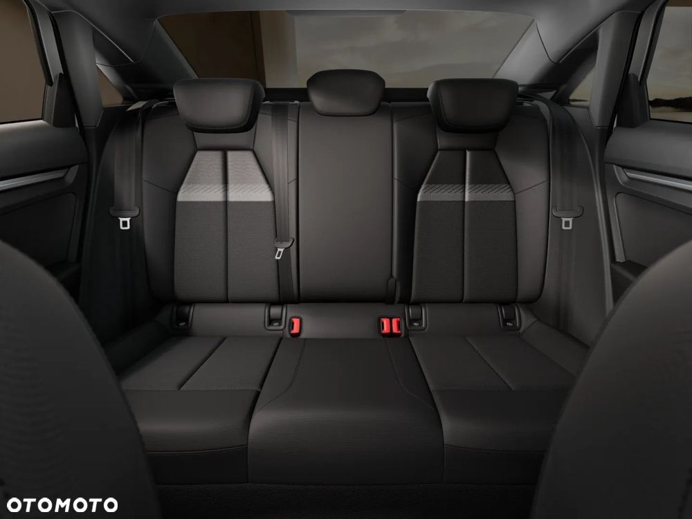 Audi A3 Limousine 30 TFSI mHEV Advanced S tronic - 10