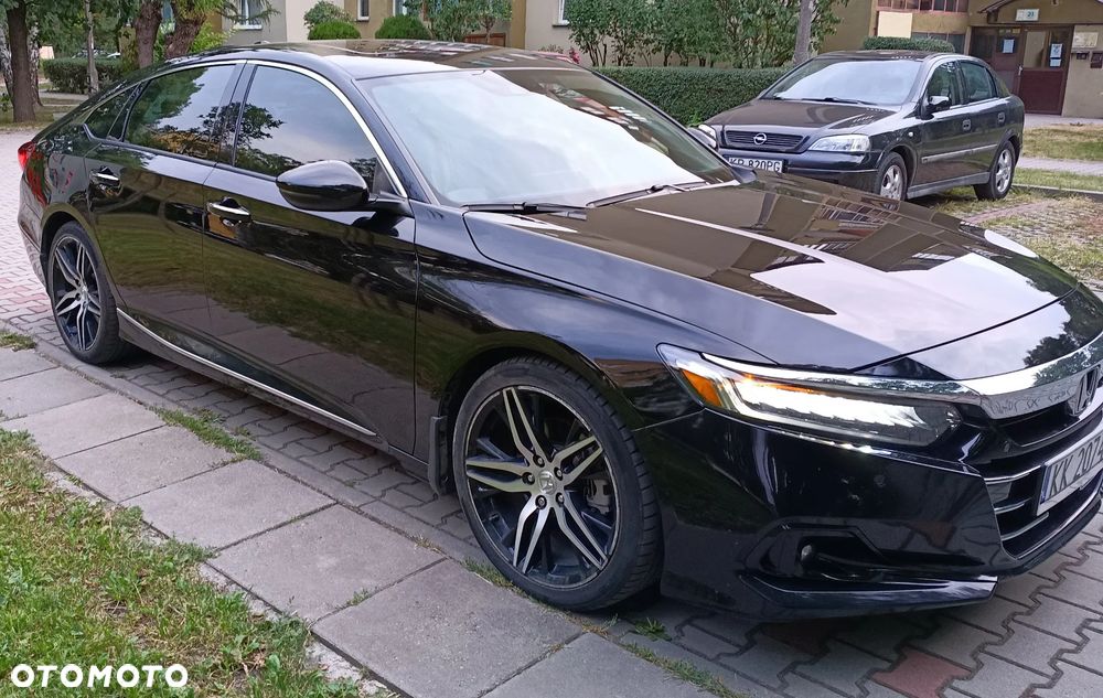 Honda Accord - 2