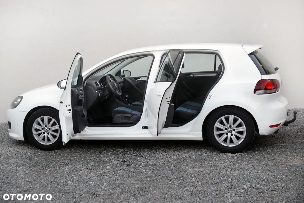 Volkswagen Golf 1.6 TDI BlueMotion Technology Trendline - 23