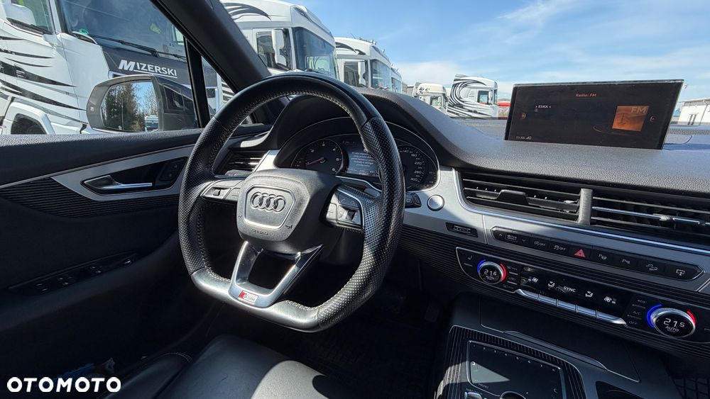 Audi Q7 - 12