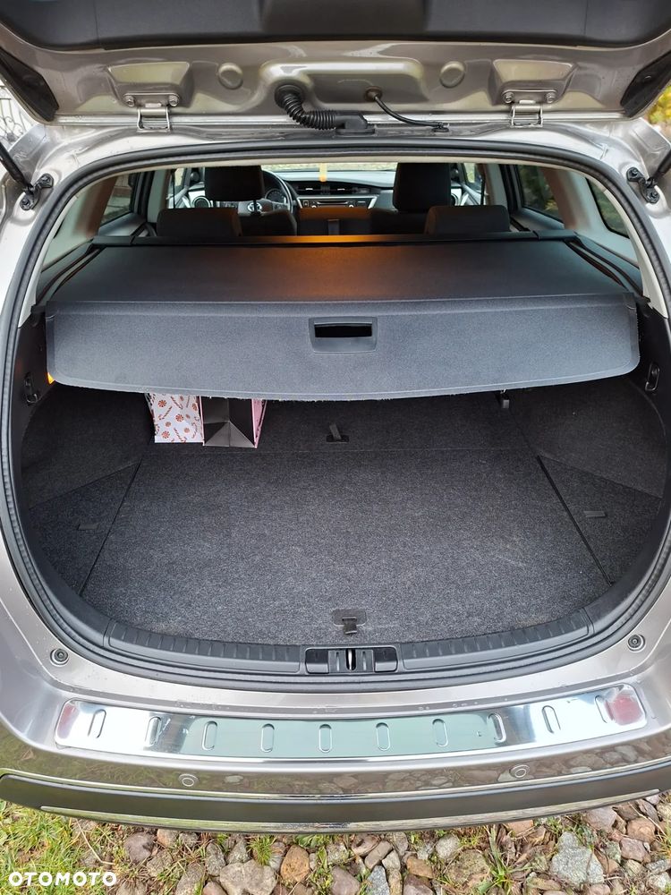 Toyota Auris - 11