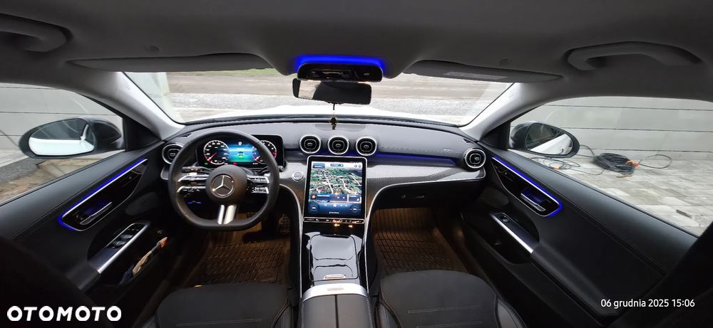 Mercedes-Benz Klasa C 200 9G-TRONIC - 28