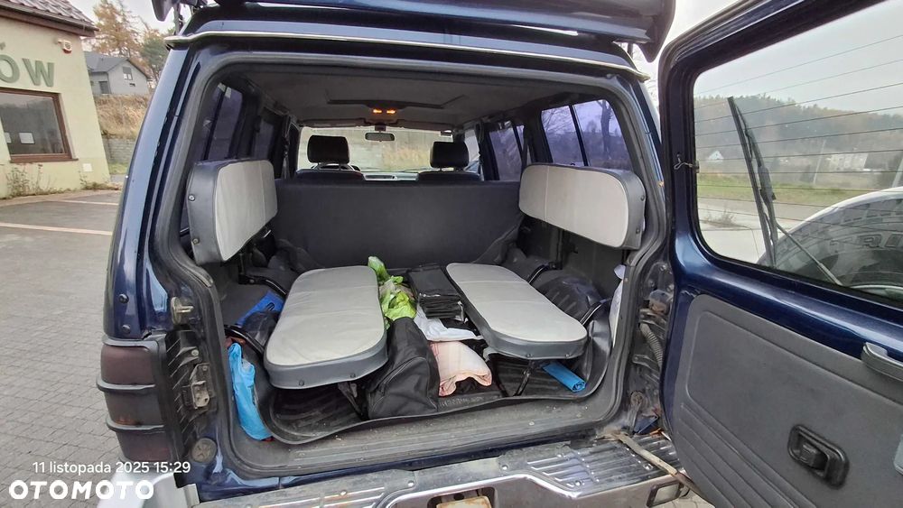 Mitsubishi Pajero - 9