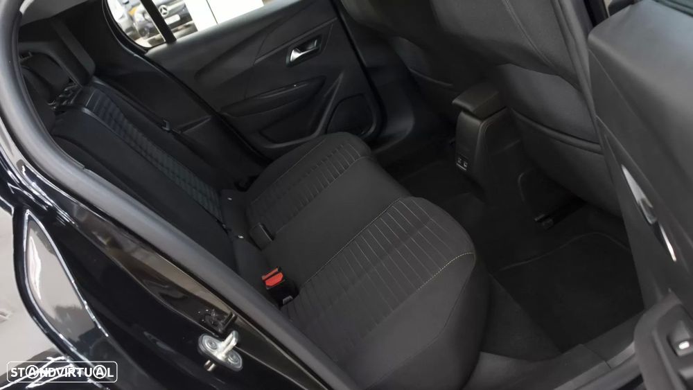 Peugeot e-208 50 kWh Active - 11
