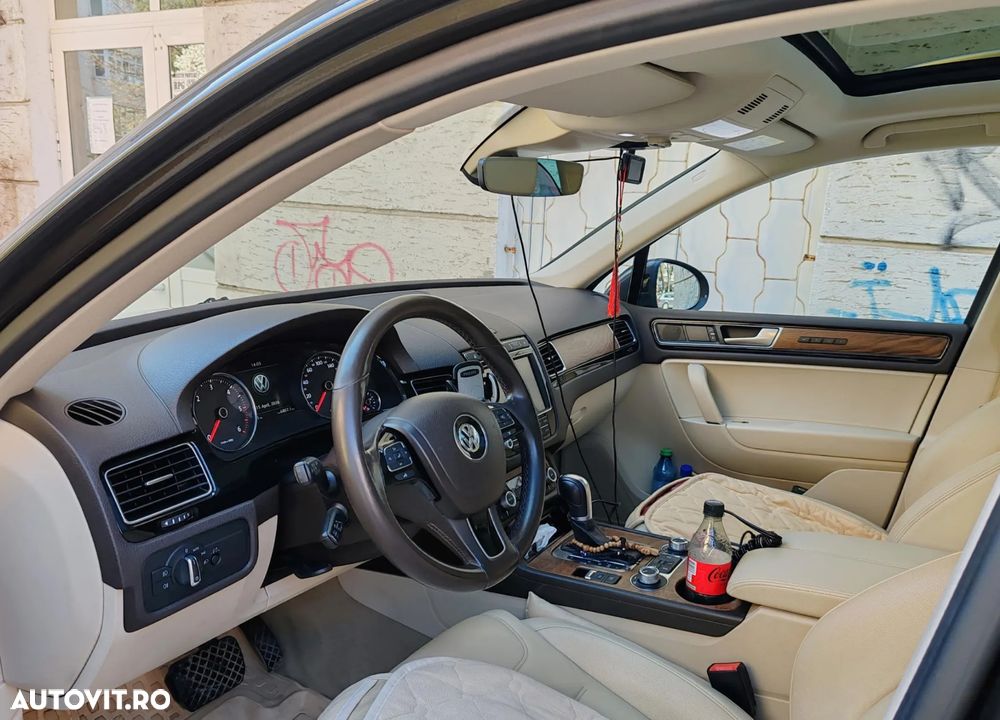Volkswagen Touareg 3.0 V6 TDI BMT - 3