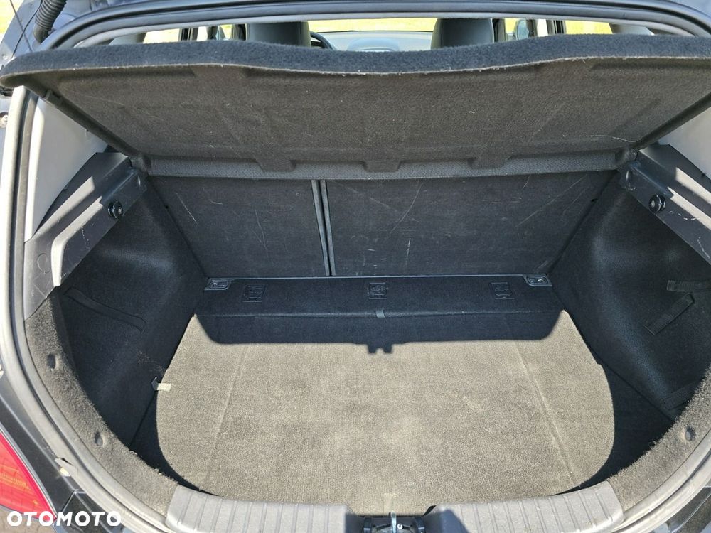 Hyundai i30 - 18