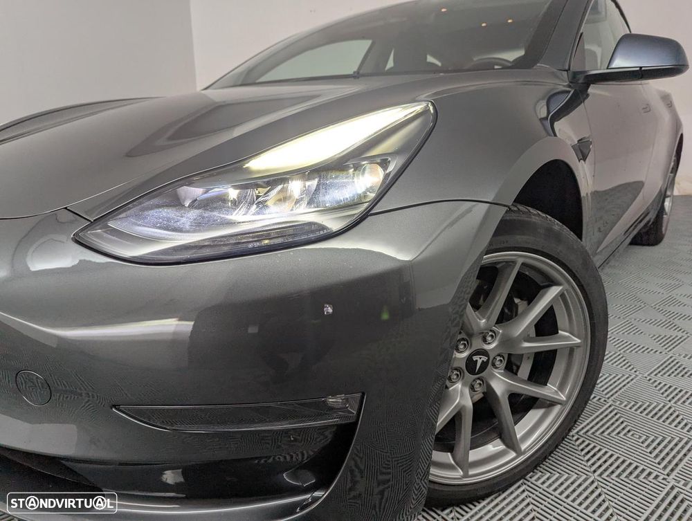 Tesla Model 3 Long Range Tração Traseira - 21